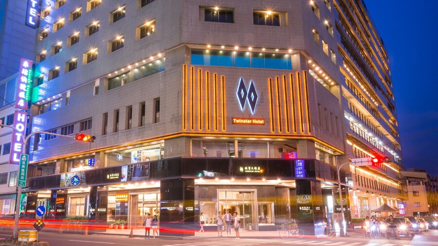 Twinstar Hotel
