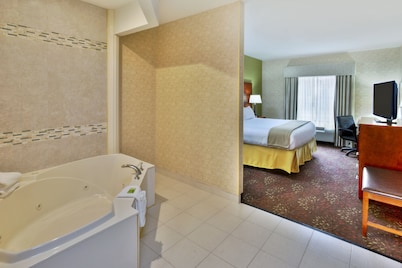 Holiday Inn Express Hotel & Suites Frankenmuth by IHG