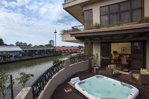 Suite, 2 chambres (Melaka - with outdoor Spa Bath) | Vue de la chambre