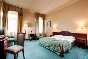 In-room safe, free cribs/infant beds, free WiFi