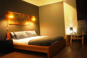 Premium bedding, rollaway beds, free WiFi