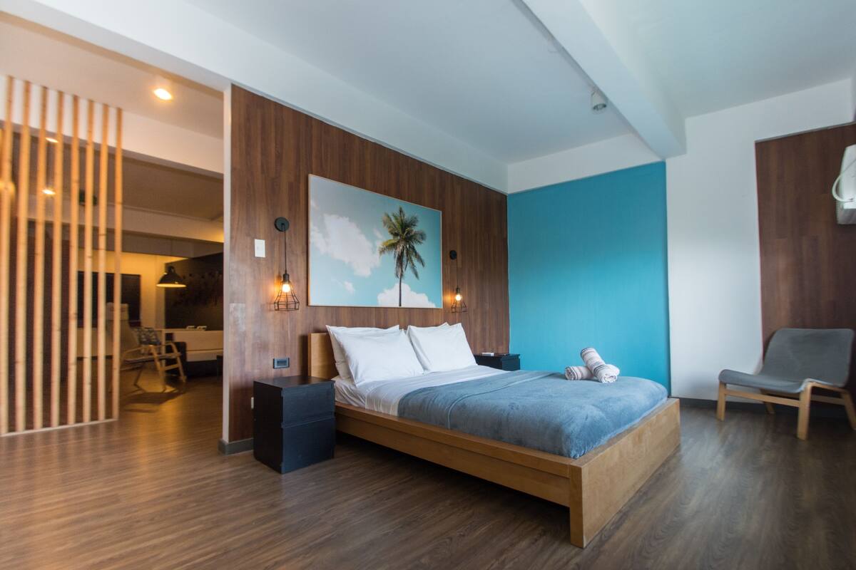 Deluxe Room | Premium bedding, rollaway beds (surcharge), WiFi (free)