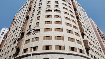 واجهة المنشأة