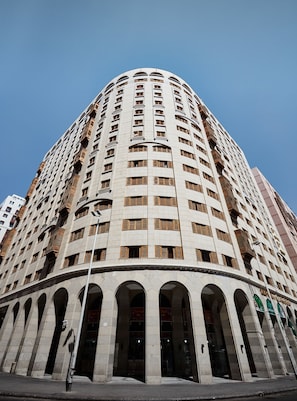 Front of property - Dallah Taibah Hotel (Madinah)