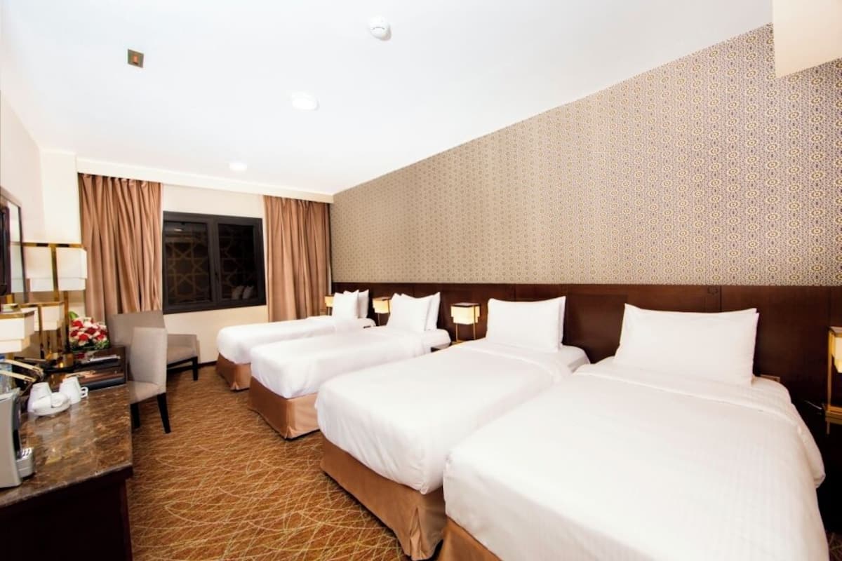 Minibar, in-room safe, soundproofing, iron/ironing board