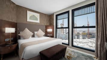 Premier Suite, 1 Bedroom (Haram View, King Bed) | Hypo-allergenic bedding available, minibar, in-room safe, desk