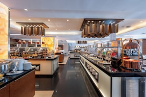 Restaurant - The Biltmore Almadinah Hotel (Madinah)