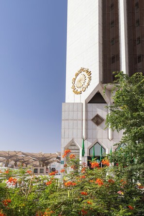Front of property - Biltmore Madinah Hotel (Madinah)