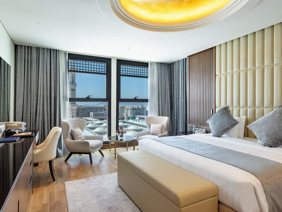 Allergiatestatut vuodevaatteet, minibaari, tallelokero huoneessa