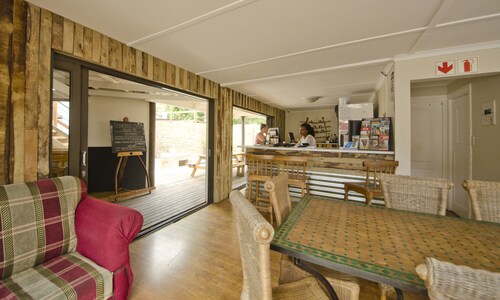 Island Vibe Knysna Hostel