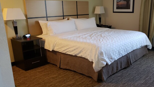 Room - Candlewood Suites Woodward by IHG (Woodward)