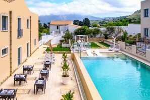 Outdoor pool - Hotel Baglio di Scopello (Castellammare del Golfo)