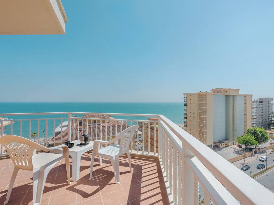 Minibar, caja de seguridad en la habitación y cunas