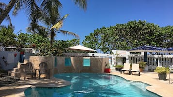 Family Apartment, 2 Bedrooms, Kitchen, Oceanfront | Garden view
