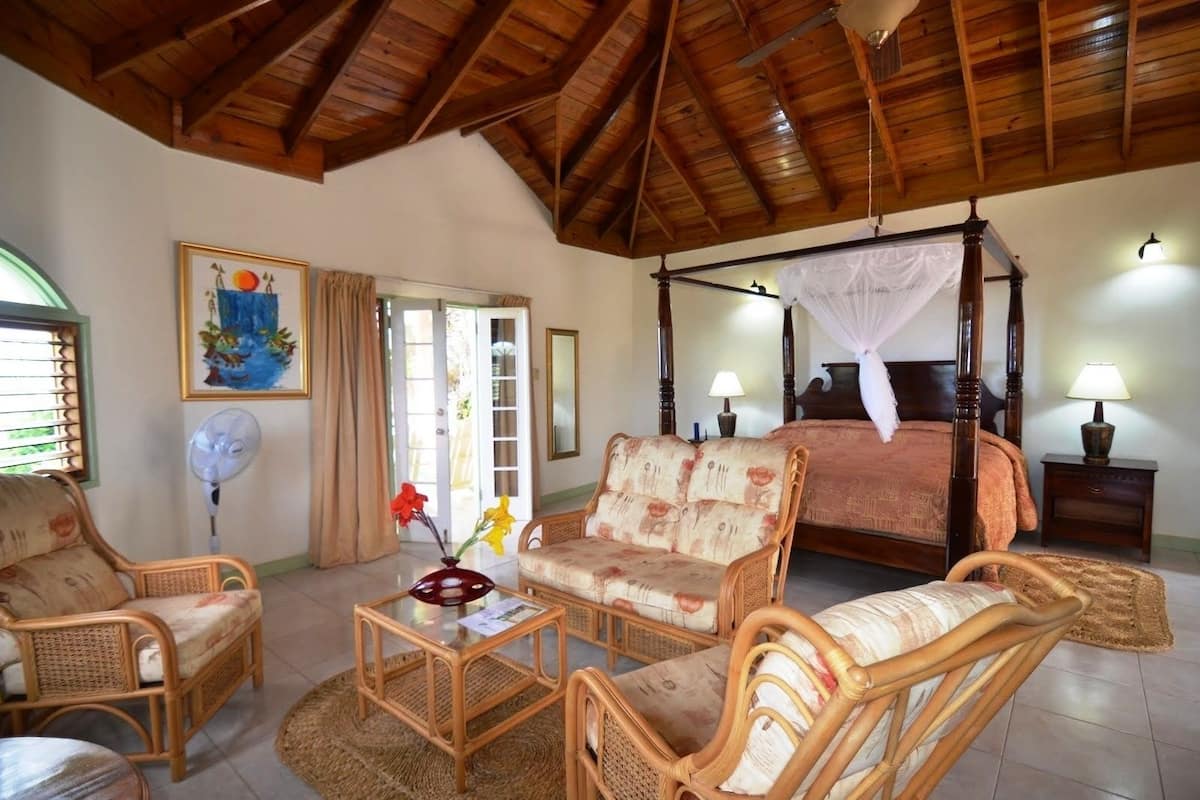 Superior Plus, 1 King Bed, Terrace, Ocean View | 1 bedroom, desk, soundproofing, iron/ironing board
