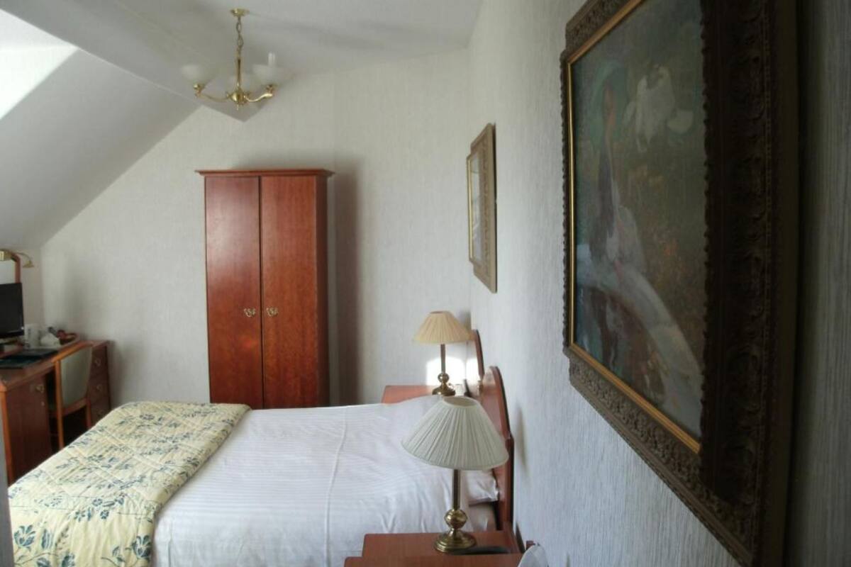 deluxe double room | premium bedding, blackout curtains, iron/ironing board, rollaway beds