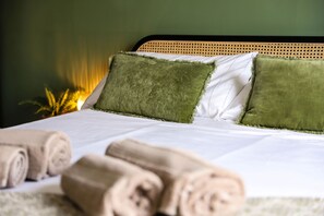 Double Room, Ensuite - The Endeavour Restaurant With Rooms (Saltburn-by-the-Sea)