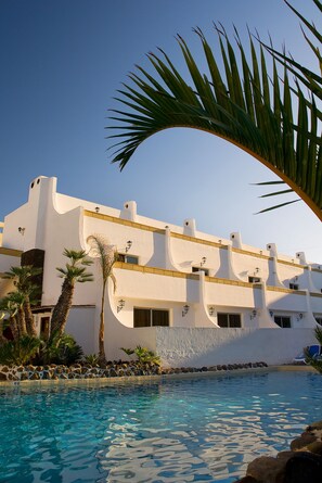 View from property - Las Piramides Resort (Arona)