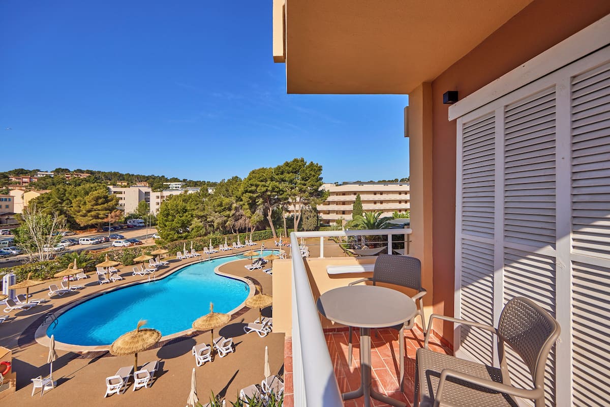 Standard Double Room, Balcony, Pool View (Bed & Unlimited Brunch) | Balcony view