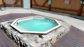 Idromassaggio all'aperto