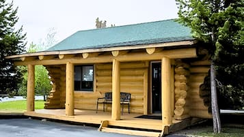 Cabaña superior, baño privado (Cougar Creek Series) | Exterior