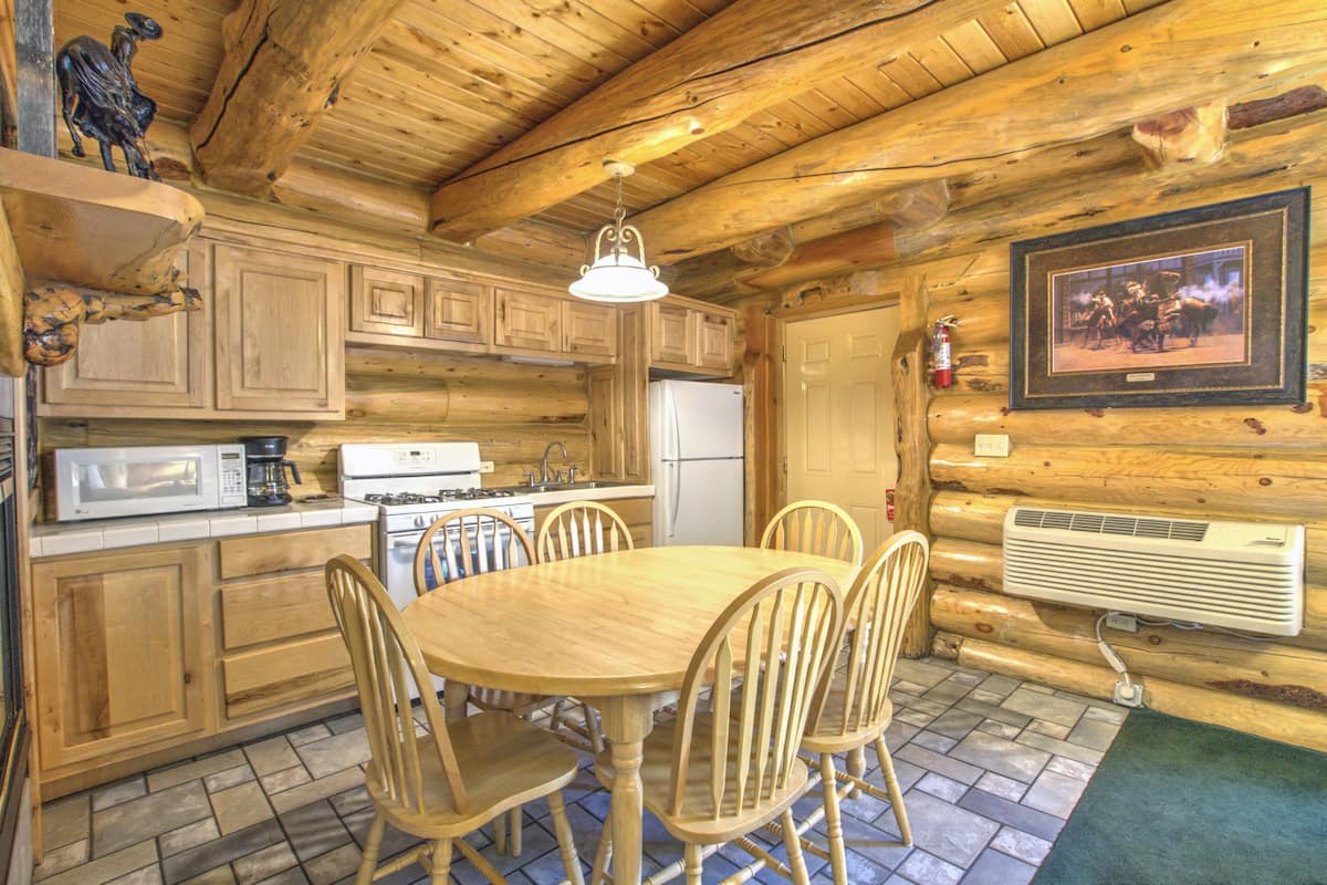 family cabin, private bathroom (south fork series) | dining