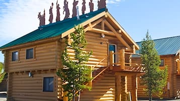 Family Cabin, Private Bathroom (South Fork Series) | Exterior