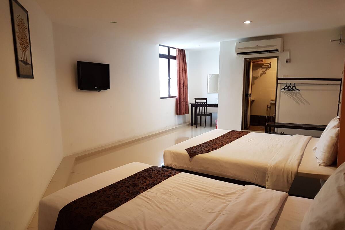 Dreibettzimmer