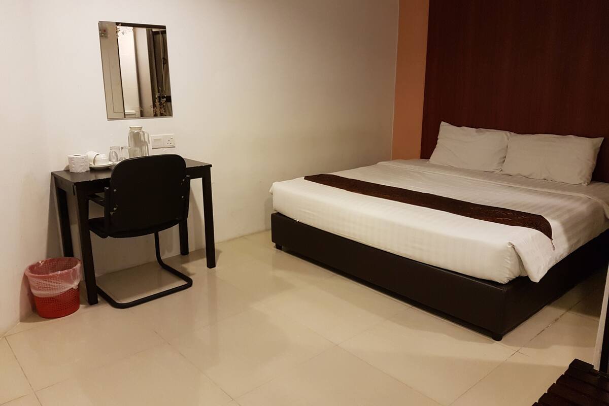 Standard Double Room (No Window)