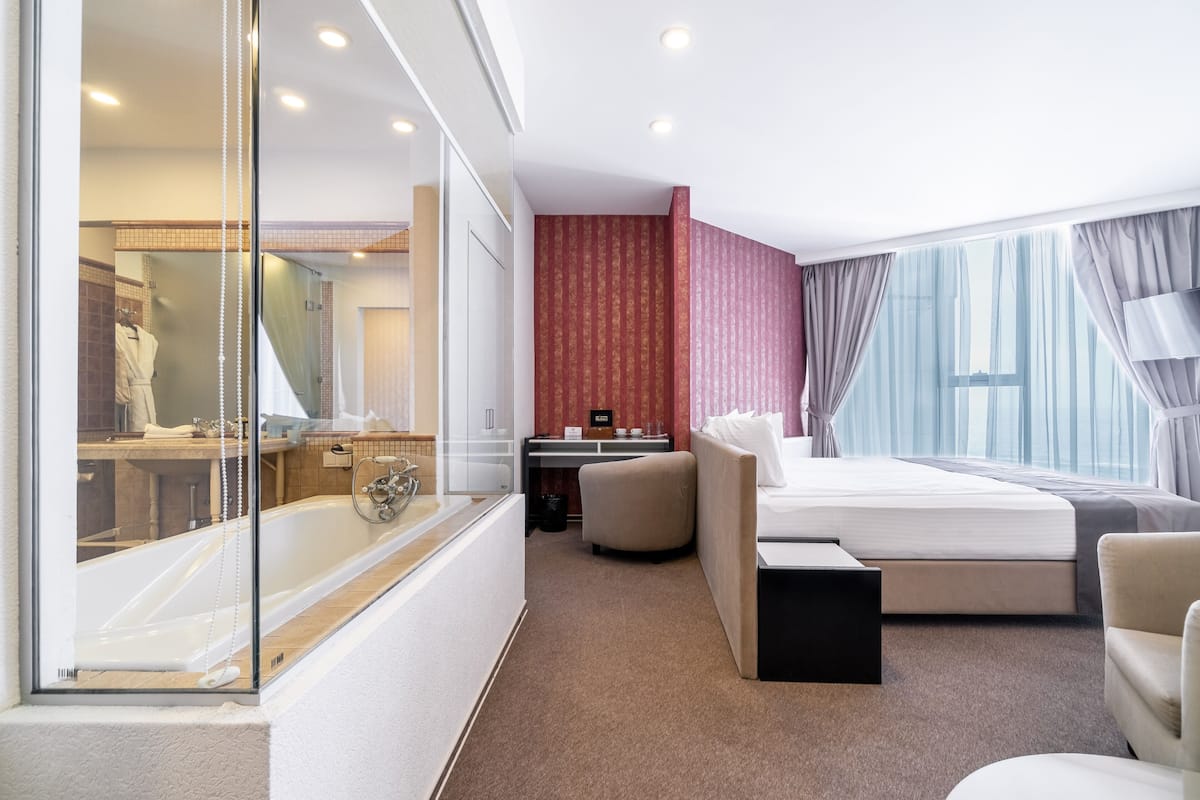 Studio, Sea View | Premium bedding, minibar, in-room safe, soundproofing