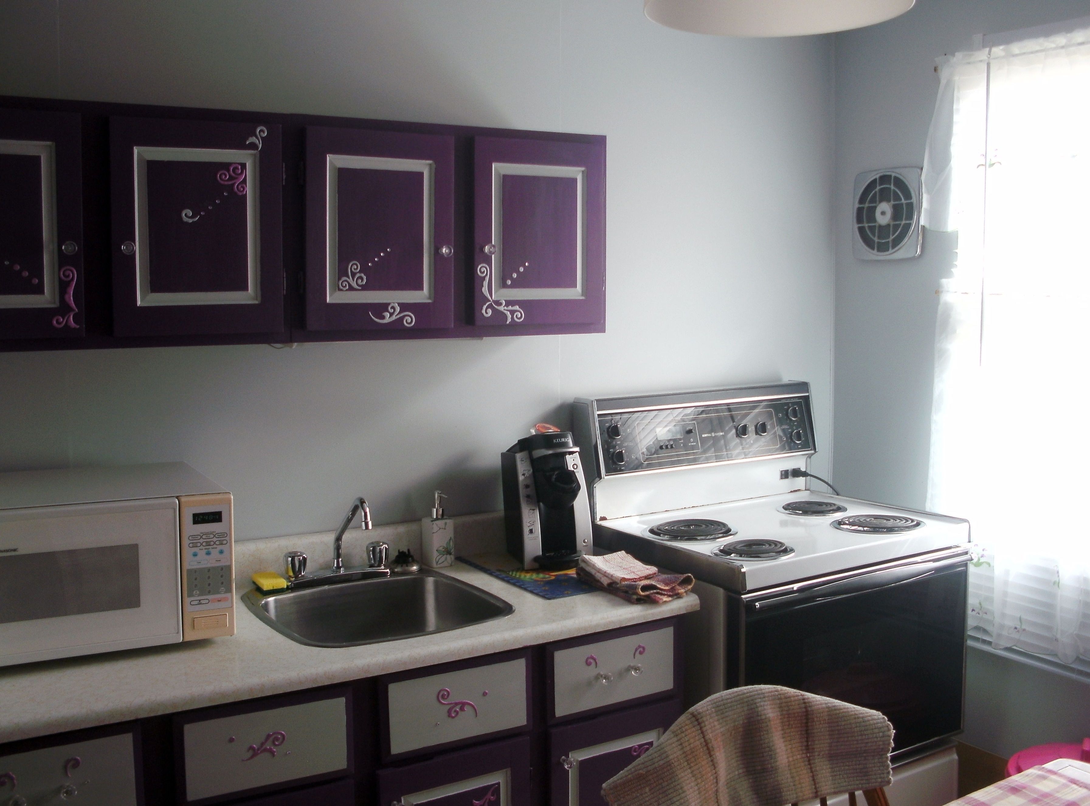 Standard Room, 1 Double Bed, Kitchenette | Private kitchen