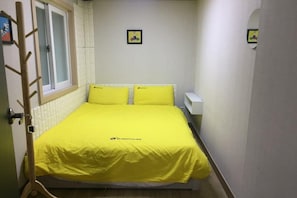 Individually decorated, individually furnished, rollaway beds, free WiFi - 24 Guesthouse Dongdaemun - Hostel (Seoul)