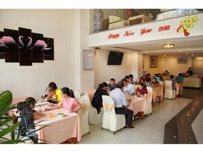 Buffet - Silver Sea Hotel (Da Nang)