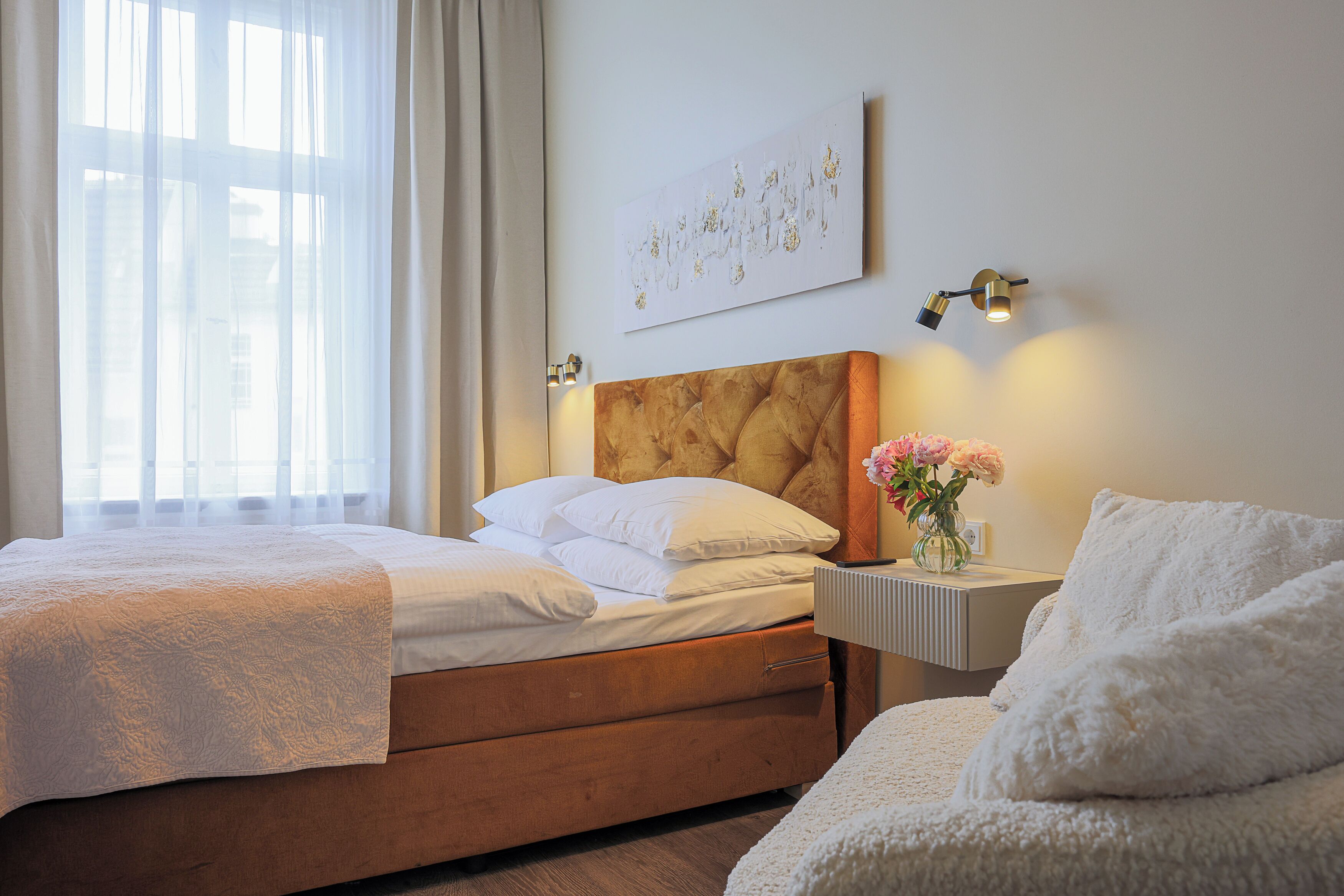 Classic Single Room | Hypo-allergenic bedding, minibar, in-room safe, individually decorated