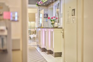 Reception - Hotel Augusta (Berlin)