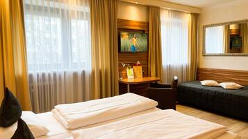 Hochwertige Bettwaren, Pillowtop-Betten, Minibar