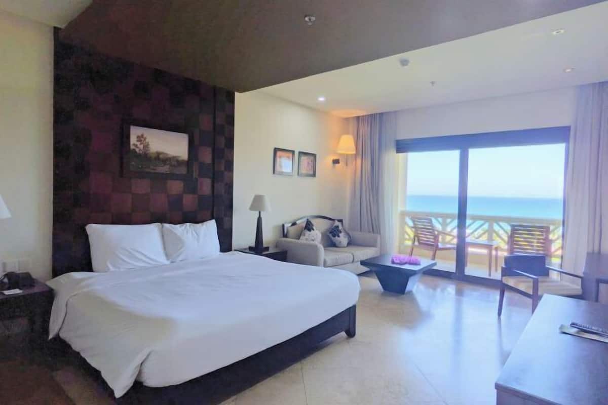 1 bedroom, minibar, in-room safe, desk