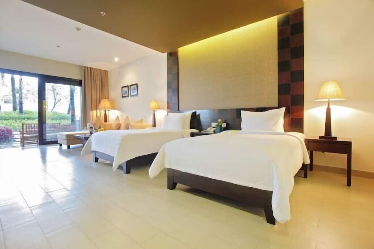 1 bedroom, minibar, in-room safe, desk