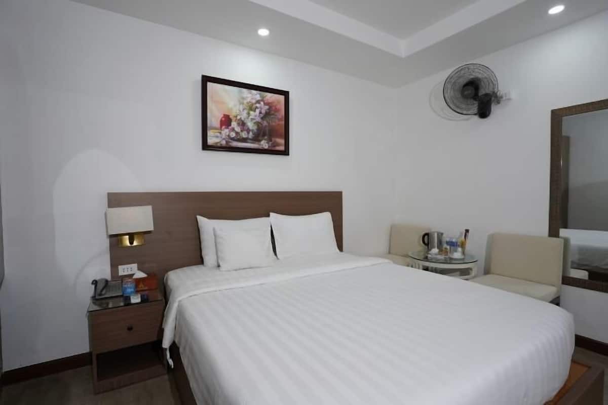 Minibar, in-room safe, blackout drapes, iron/ironing board