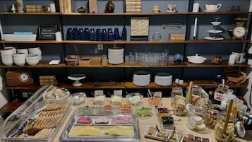 Tägliches inbegriffenes Frühstücksbuffet