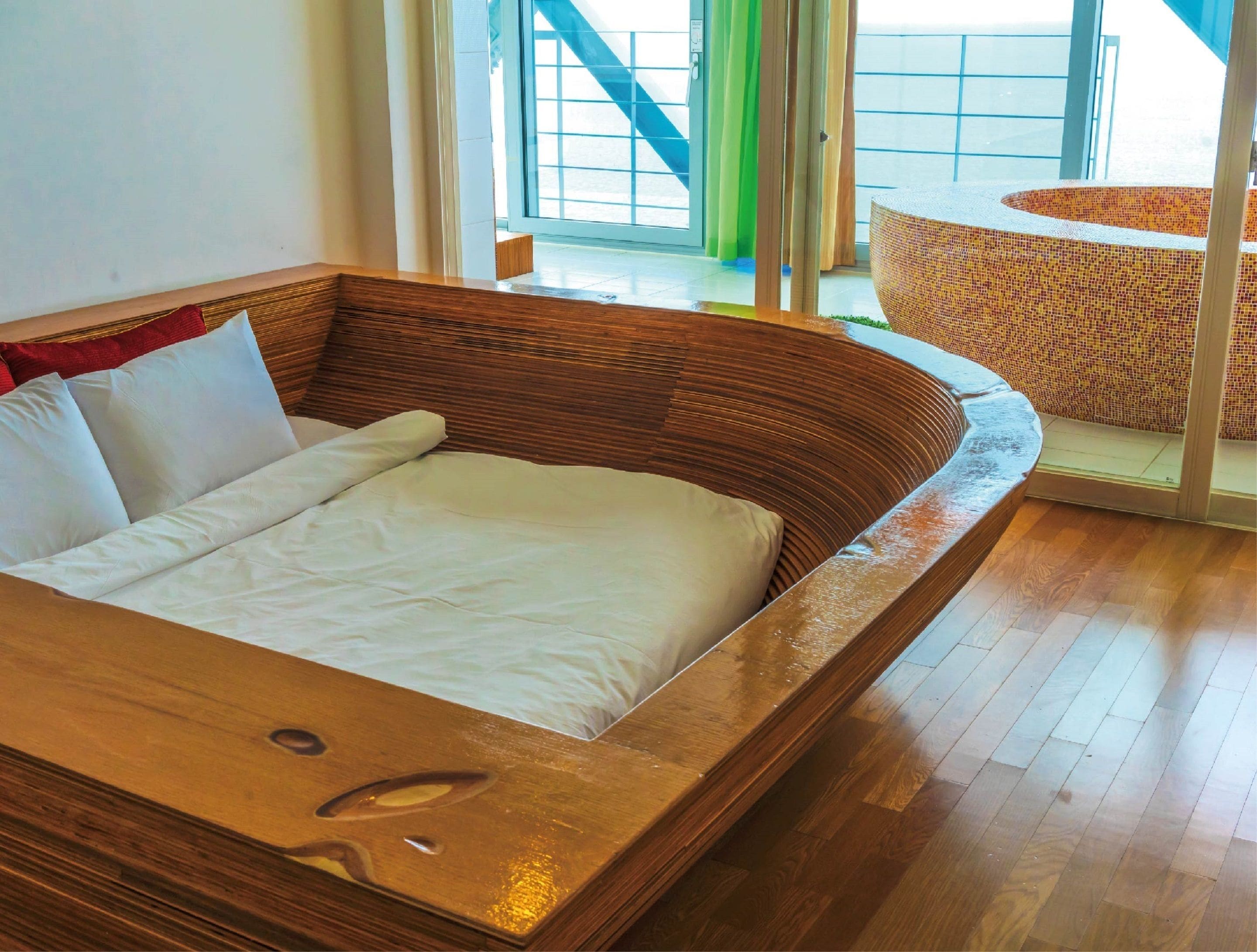 1 bedroom, minibar, in-room safe, individually decorated