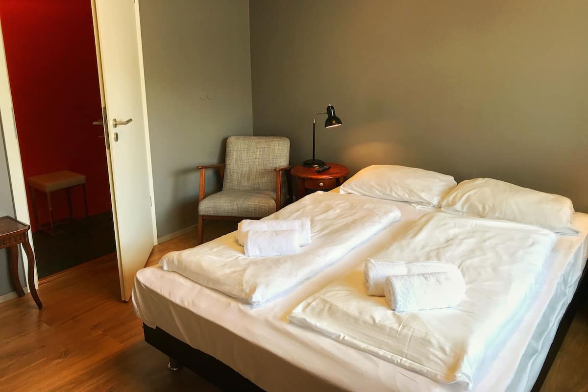 Economy Room (Hostel floor) | WiFi (free), bed sheets