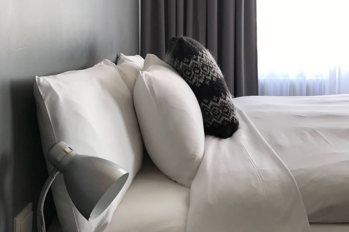 Double Room, 1 King Bed | WiFi (free), bed sheets