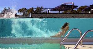 3 indoor pools, 7 outdoor pools, open 9:00 AM to 8:00 PM, pool umbrellas - Palazzo di Varignana Resort & SPA (Castel San Pietro Terme)