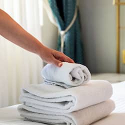 Vòi sen phun mưa, đồ dùng nhà tắm thân thiện với môi trường