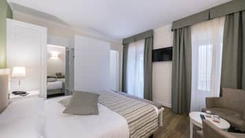 Down comforters, minibar, in-room safe, desk