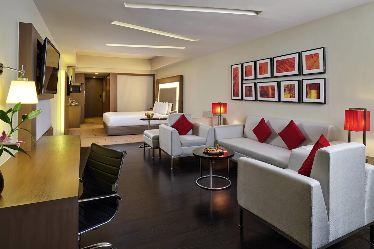 스튜디오 스위트, 더블침대 1개, 클럽 라운지 이용 (Kitchenette) | 1 개의 침실, 이집트산 면 시트, 고급 침구, 미니바