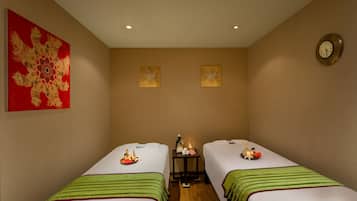 Couples treatment room(s), body treatments, hot stone massages