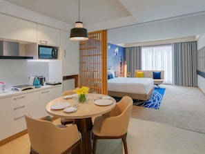 Suite Premier, 1 cama matrimonial y sofá cama, con acceso al salón lounge del club | 1 habitación, sábanas de algodón egipcio y ropa de cama de alta calidad