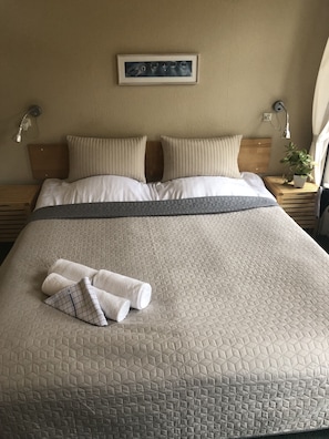 Kahden hengen huone | Allergiatestatut vuodevaatteet